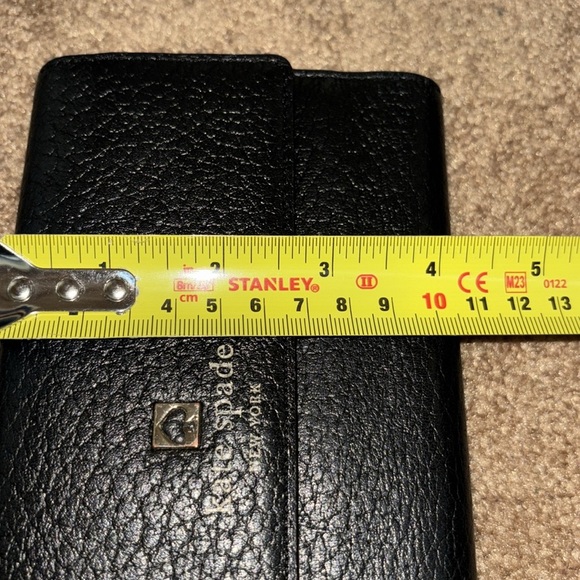 Kate Spade Black Southport Avenue Sandra Leather Wallet - Picture 13 of 15